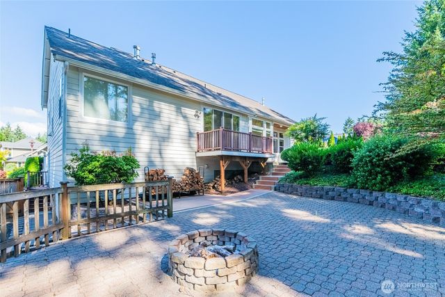 724 Alma Lane SE, Olympia, WA 98513