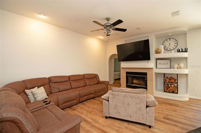 8933 THOREAU PLACE, Hudson, FL 34667