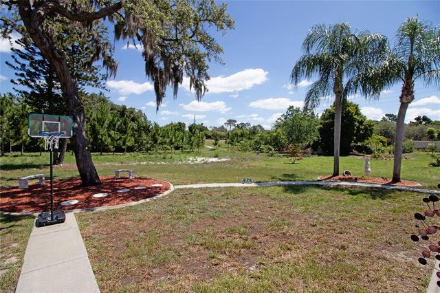 8933 THOREAU PLACE, Hudson, FL 34667