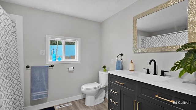1178 Drent Road, Egelston Twp, MI 49442