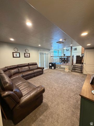 5677 W 6655 S, West Jordan, UT 84081