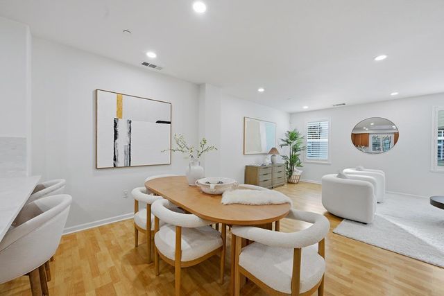 969 Mente Linda Loop, Milpitas, CA 95035