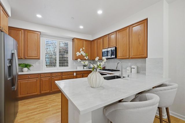 969 Mente Linda Loop, Milpitas, CA 95035