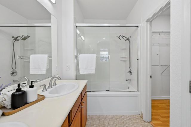 969 Mente Linda Loop, Milpitas, CA 95035