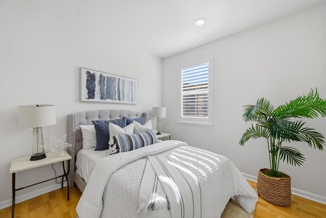 969 Mente Linda Loop, Milpitas, CA 95035