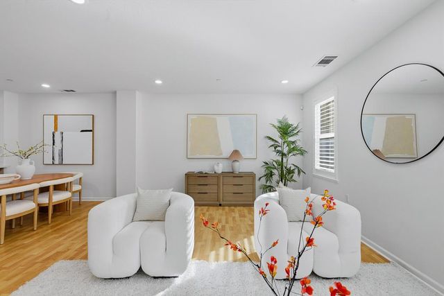 969 Mente Linda Loop, Milpitas, CA 95035