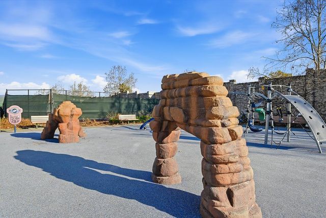 969 Mente Linda Loop, Milpitas, CA 95035