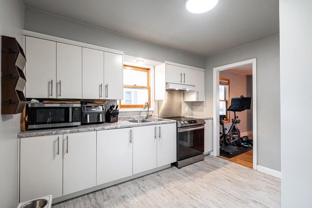 1012 111th STREET, Milwaukee, WI 53214