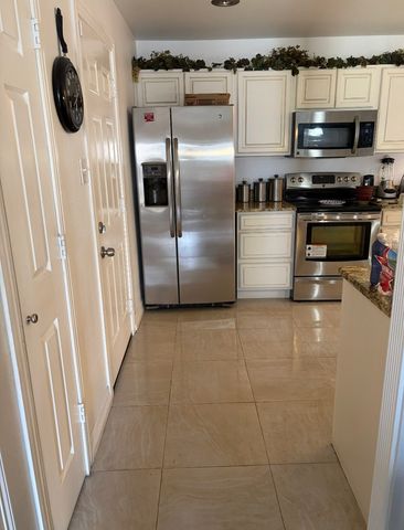 921 Brookhaven Drive, Lancaster, TX 75134