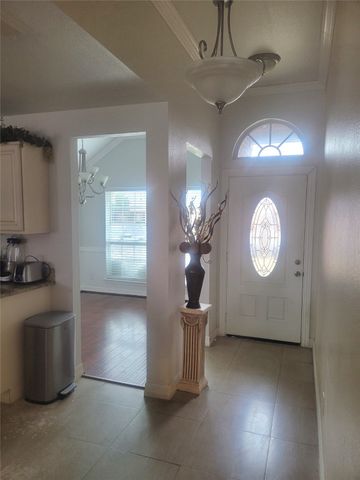 921 Brookhaven Drive, Lancaster, TX 75134