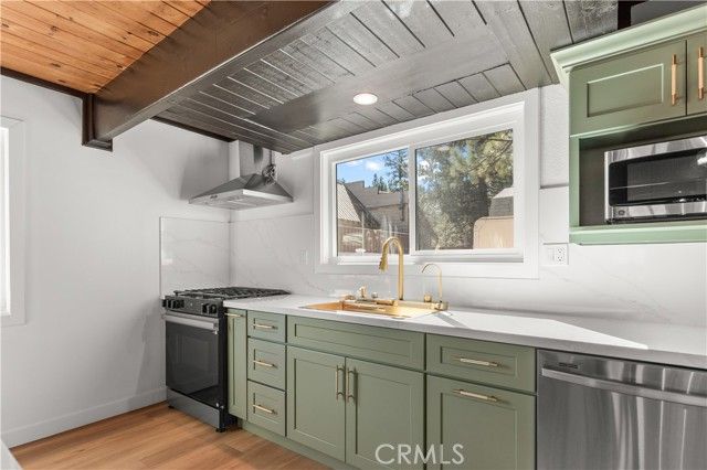 39933 Deer, Big Bear Lake, CA 92315