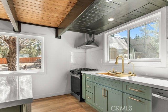 39933 Deer, Big Bear Lake, CA 92315