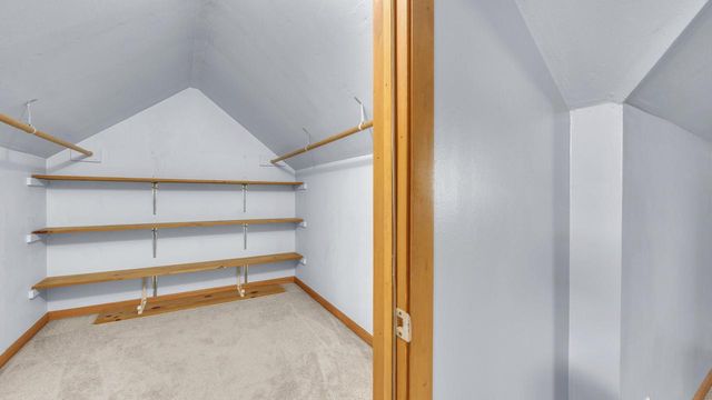 20 N National AVENUE, Fond Du Lac, WI 54935