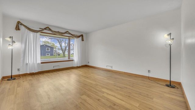 20 N National AVENUE, Fond Du Lac, WI 54935