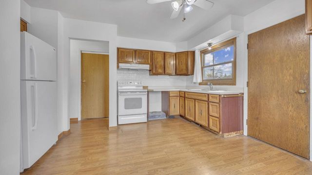 20 N National AVENUE, Fond Du Lac, WI 54935