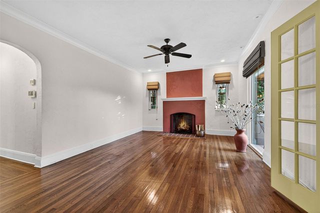 745 16TH AVENUE NE, St Petersburg, FL 33704