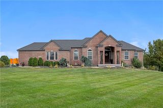 12937 S Alley Jackson Road, Lee's Summit, MO 64086