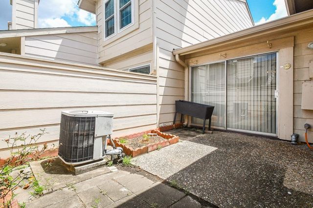 13038 Leader Street 991, Houston, TX 77072