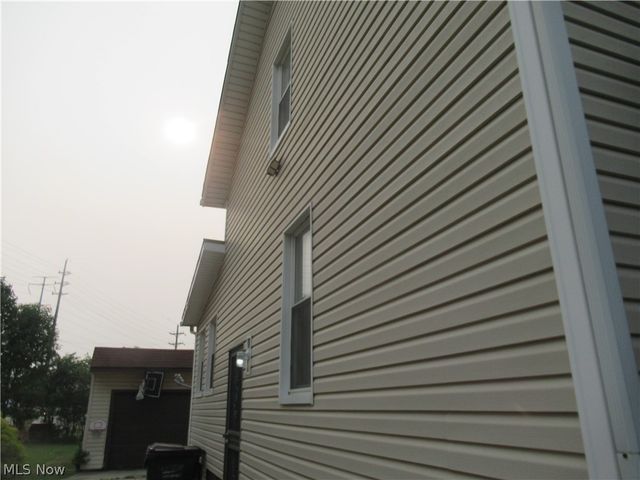 59 Sector Drive, Bedford, OH 44146