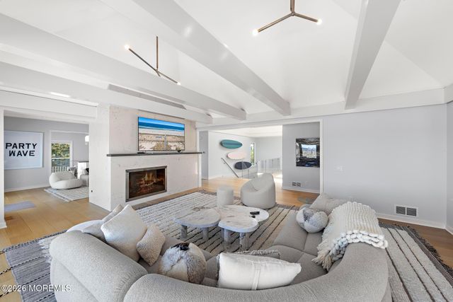 1433 Ocean Avenue, Mantoloking, NJ 08738