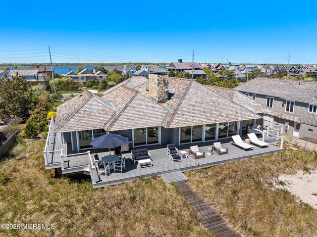 1433 Ocean Avenue, Mantoloking, NJ 08738