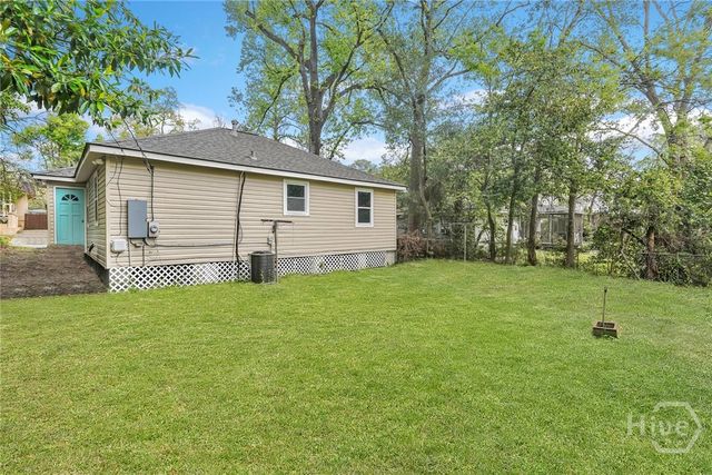 1305 E 32nd Street, Savannah, GA 31404