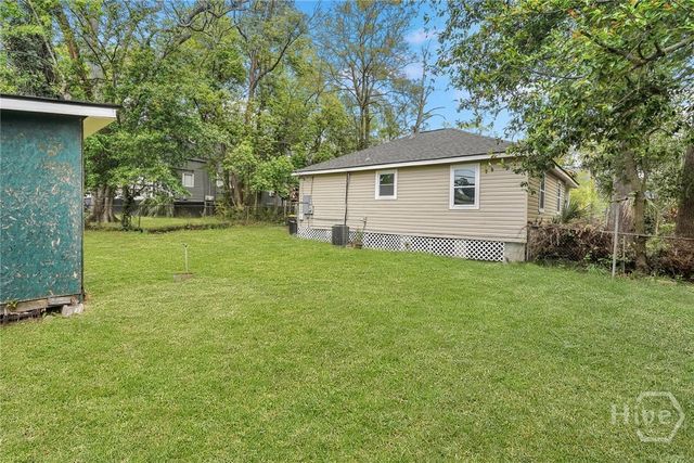1305 E 32nd Street, Savannah, GA 31404