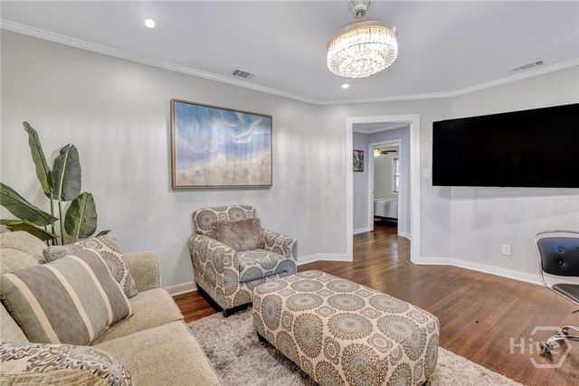 1305 E 32nd Street, Savannah, GA 31404