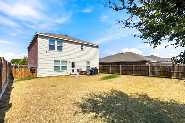 4749 Greenham Lane, Fort Worth, TX 76036