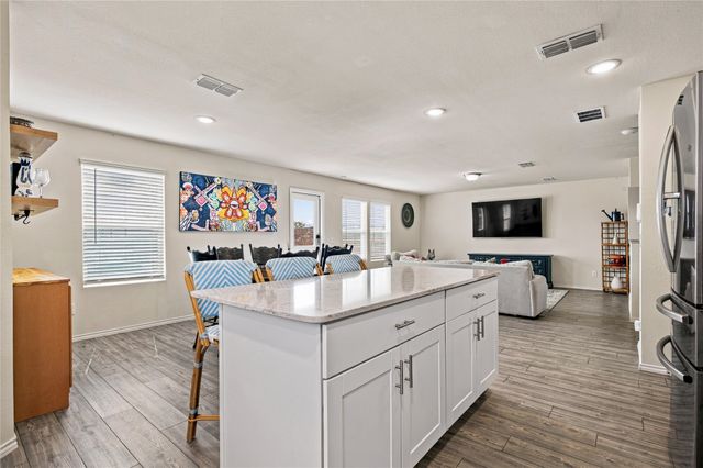 4749 Greenham Lane, Fort Worth, TX 76036