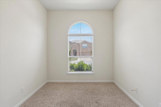 1021 Brownford Drive, Fort Worth, TX 76028