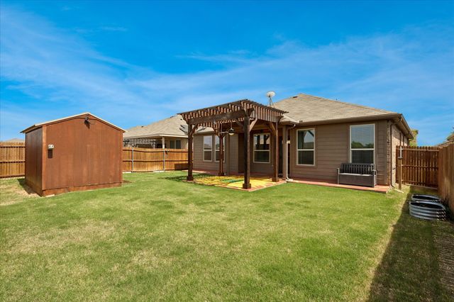 1021 Brownford Drive, Fort Worth, TX 76028