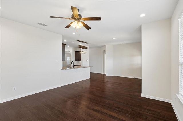 1021 Brownford Drive, Fort Worth, TX 76028