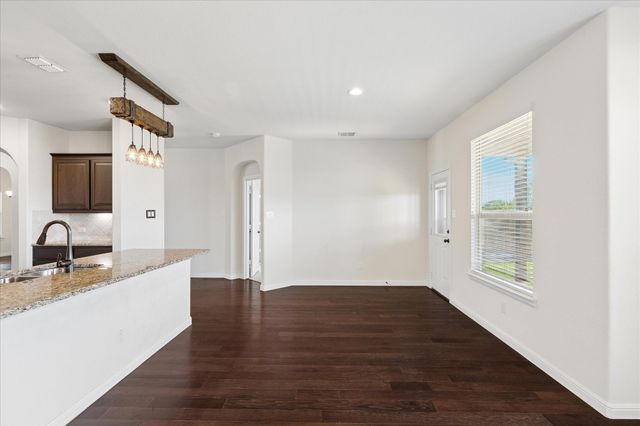 1021 Brownford Drive, Fort Worth, TX 76028