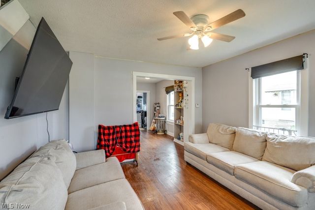 710 12th Street SW, Massillon, OH 44647