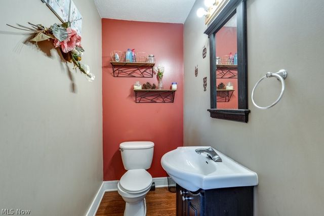 710 12th Street SW, Massillon, OH 44647