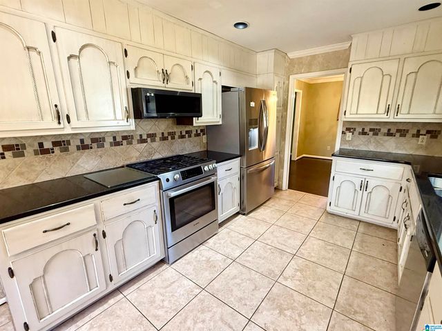 3448 HURRICANE ROAD, Hoover, AL 35226