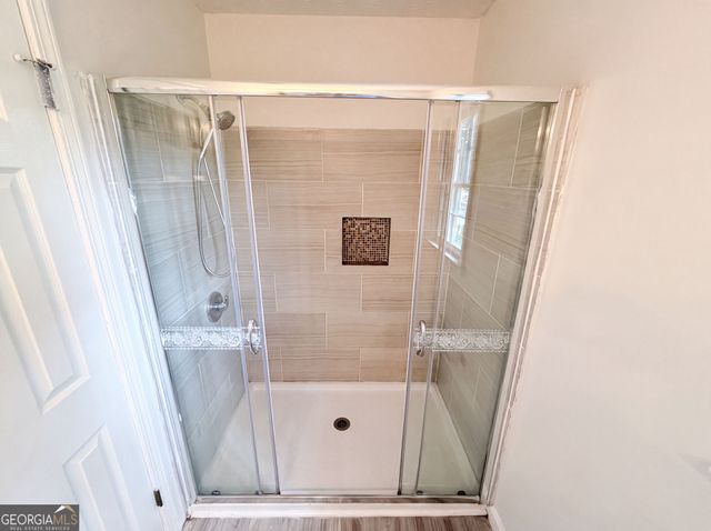 215 Arbour Run, Suwanee, GA 30024