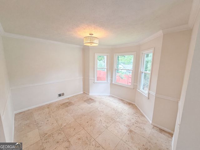 215 Arbour Run, Suwanee, GA 30024