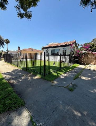 1415 N Spring, Compton, CA 90221