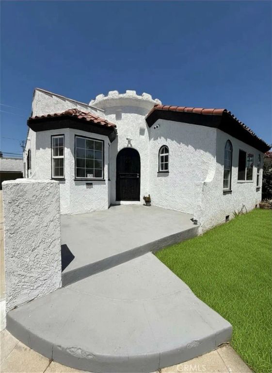 1415 N Spring, Compton, CA 90221