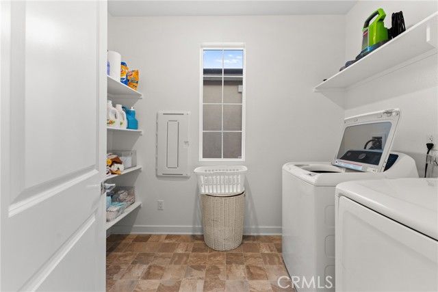 16724 Grapefruit, Fontana, CA 92336