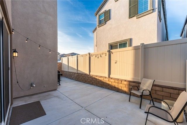 16724 Grapefruit, Fontana, CA 92336