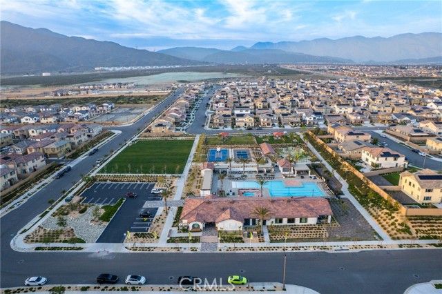 16724 Grapefruit, Fontana, CA 92336