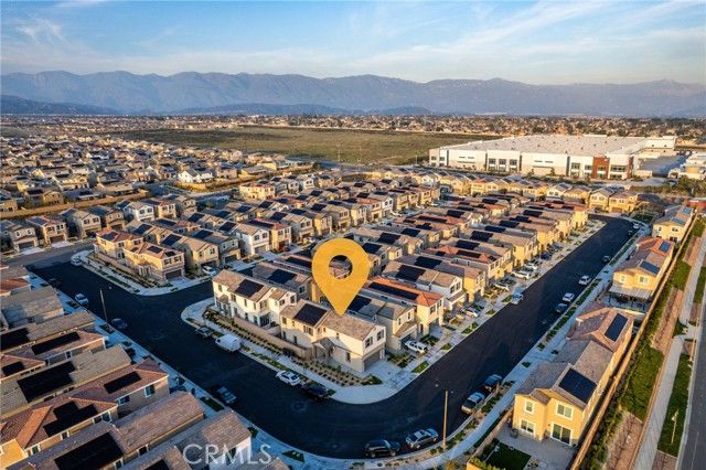 16724 Grapefruit, Fontana, CA 92336