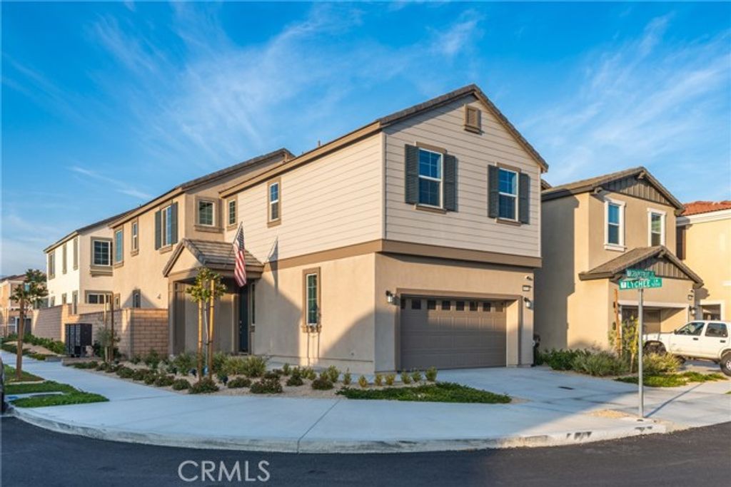 16724 Grapefruit, Fontana, CA 92336