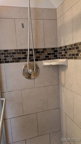 166 Glen Avenue, Amherst, NY 14221