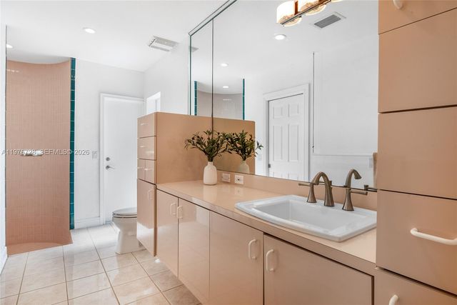 8360 SW 185th Ter, Cutler Bay, FL 33157