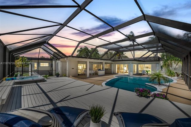 8360 SW 185th Ter, Cutler Bay, FL 33157