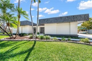 8360 SW 185th Ter, Cutler Bay, FL 33157